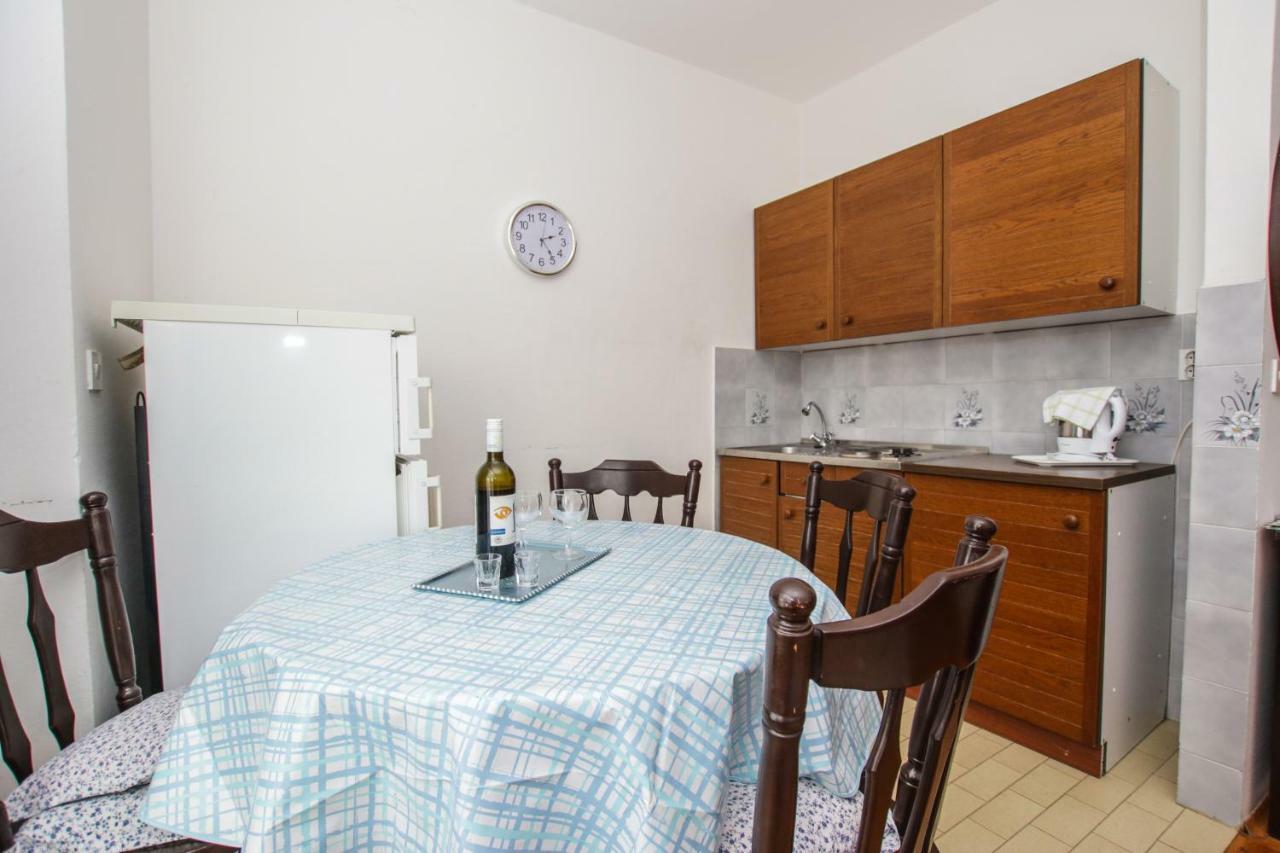 Apartmani Janja Πόρετς Εξωτερικό φωτογραφία