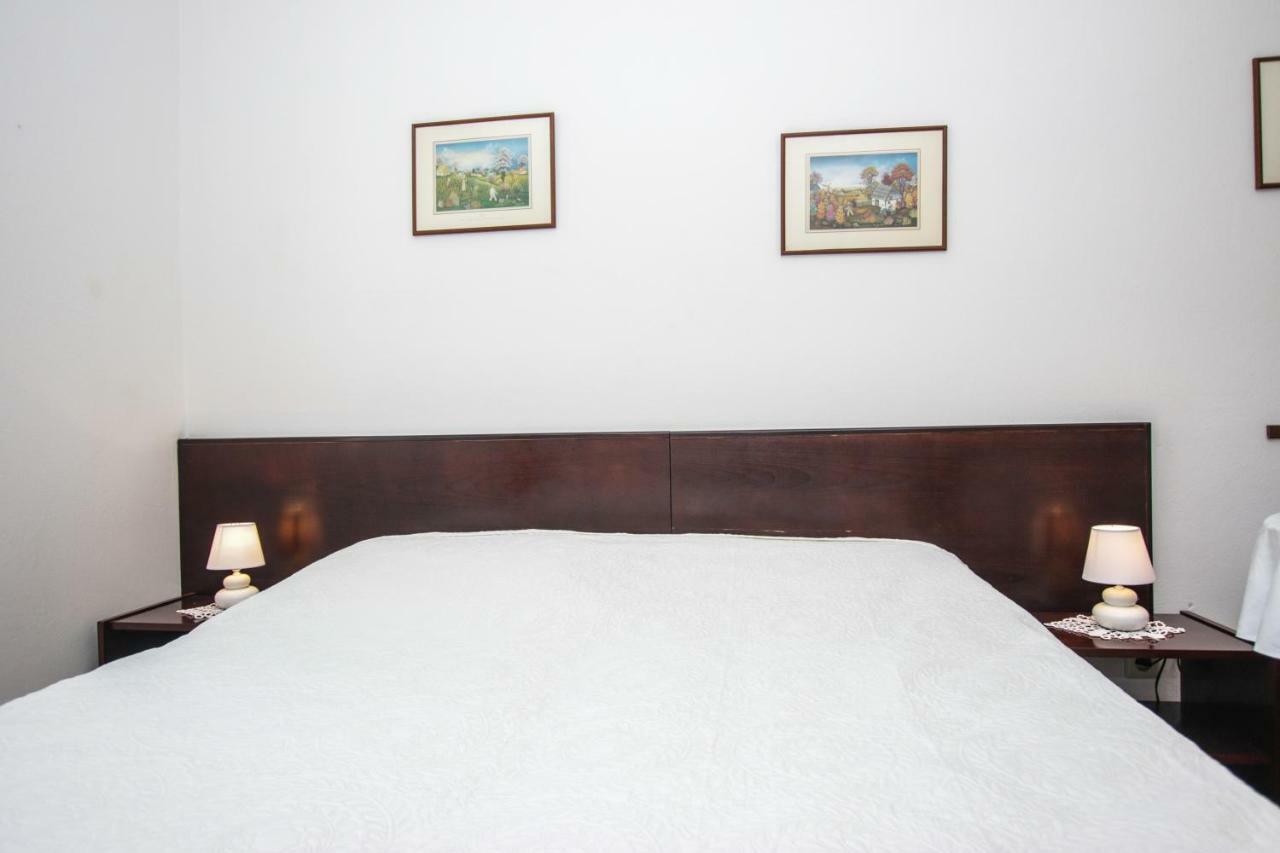 Apartmani Janja Πόρετς Εξωτερικό φωτογραφία